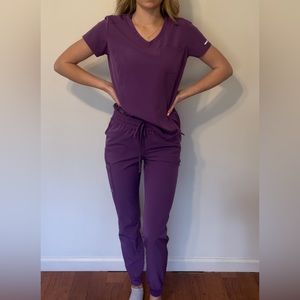 Women’s Purple Scrubs
